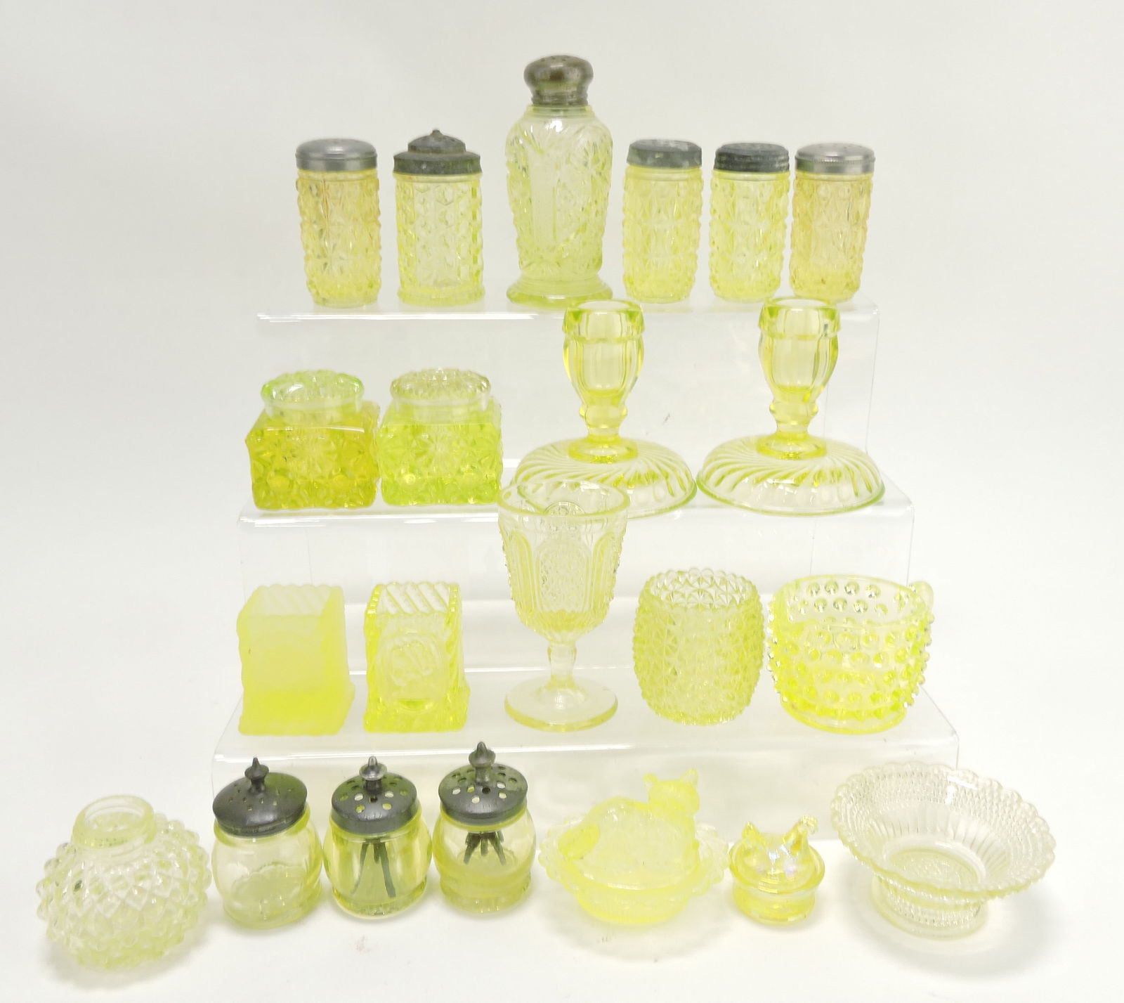 Vaseline glass uranium lot of (1 of 1)