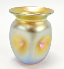 Quezal art glass toothpick holder