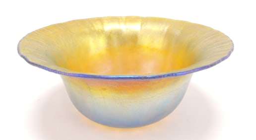 L.C. Tiffany gold art glass bowl,