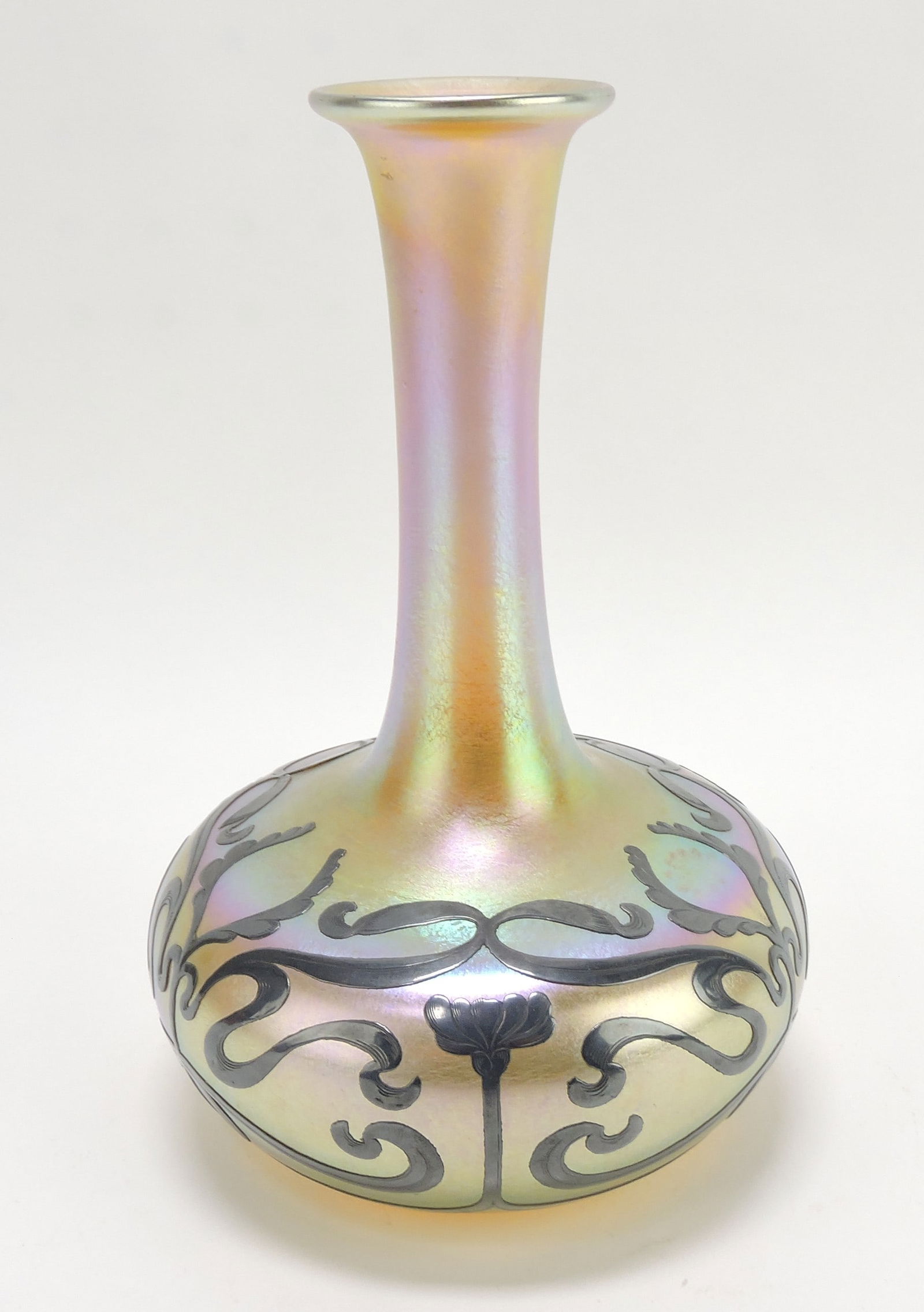 Quezal gold art glass vase with (1 of 2)