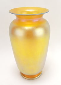 Durand gold art glass vase, 11"