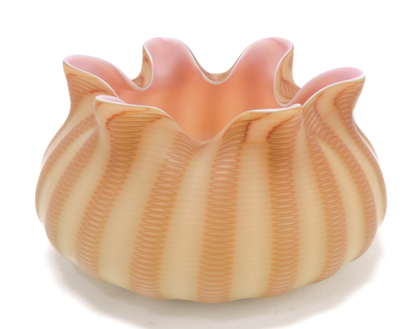 Pompeian satin pull up rose bowl,: 3"h, 6 1/2"w