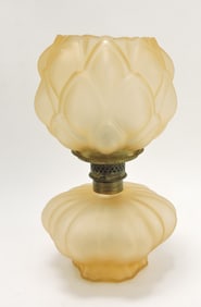 Amber satin artichoke miniature oil
