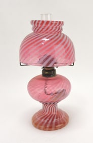 Cranberry opalescent swirl miniature