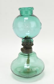 Twinkle green glass miniature