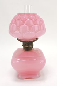 Glossy pink glass 'Artichoke' miniature
