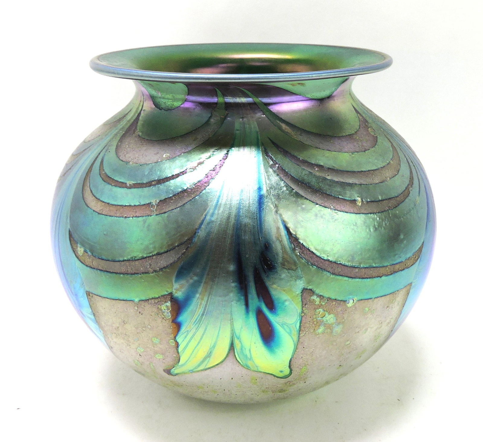 Daniel Lotton 1991 art glass vase,: 6 1/2"