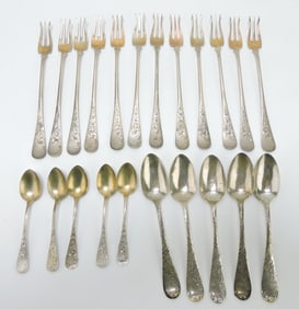 Sterling silver lot of 12 - 6 1/4" forks,