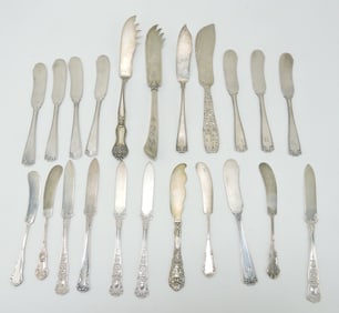 Sterling silver lot of 22 butter knives,