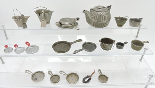 Cast iron lot of assorted child's cookware -