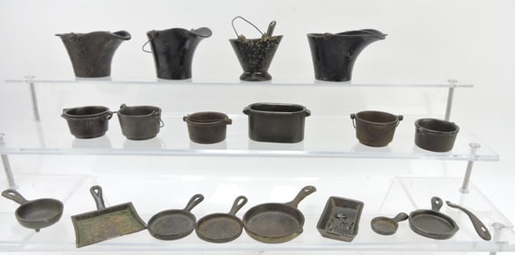 Cast iron lot of assorted child's cookware -