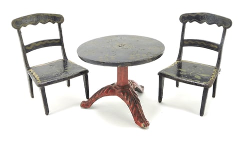 Cast iron doll house table (2 3/4") and