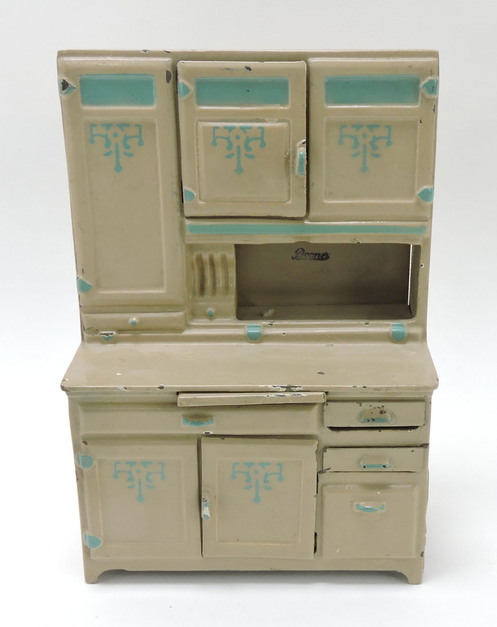 Arcade cast iron doll house/child's (1 of 2)