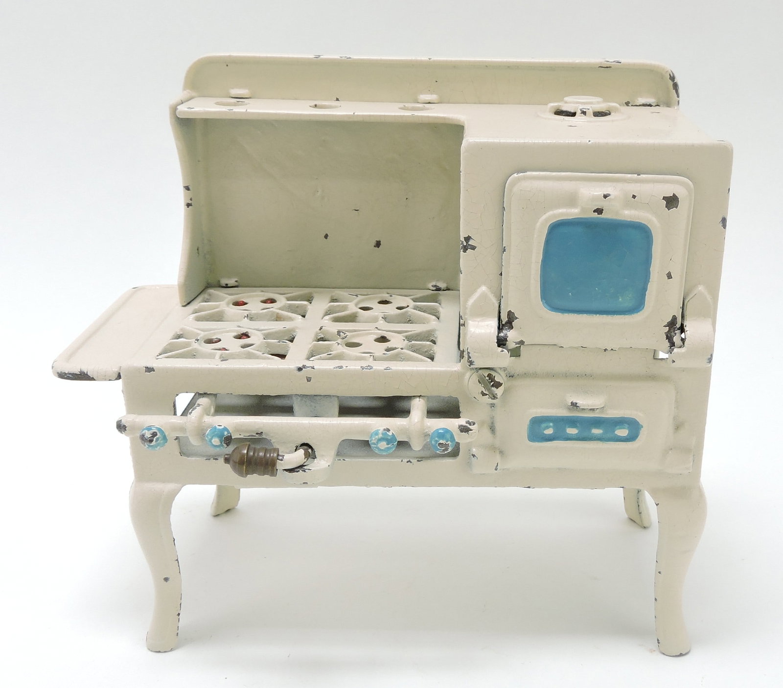 Hubley cast iron doll house/child's: gas range, 5 1/2"h x 6"w
