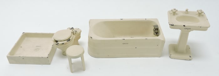 Arcade cast iron doll house/child's