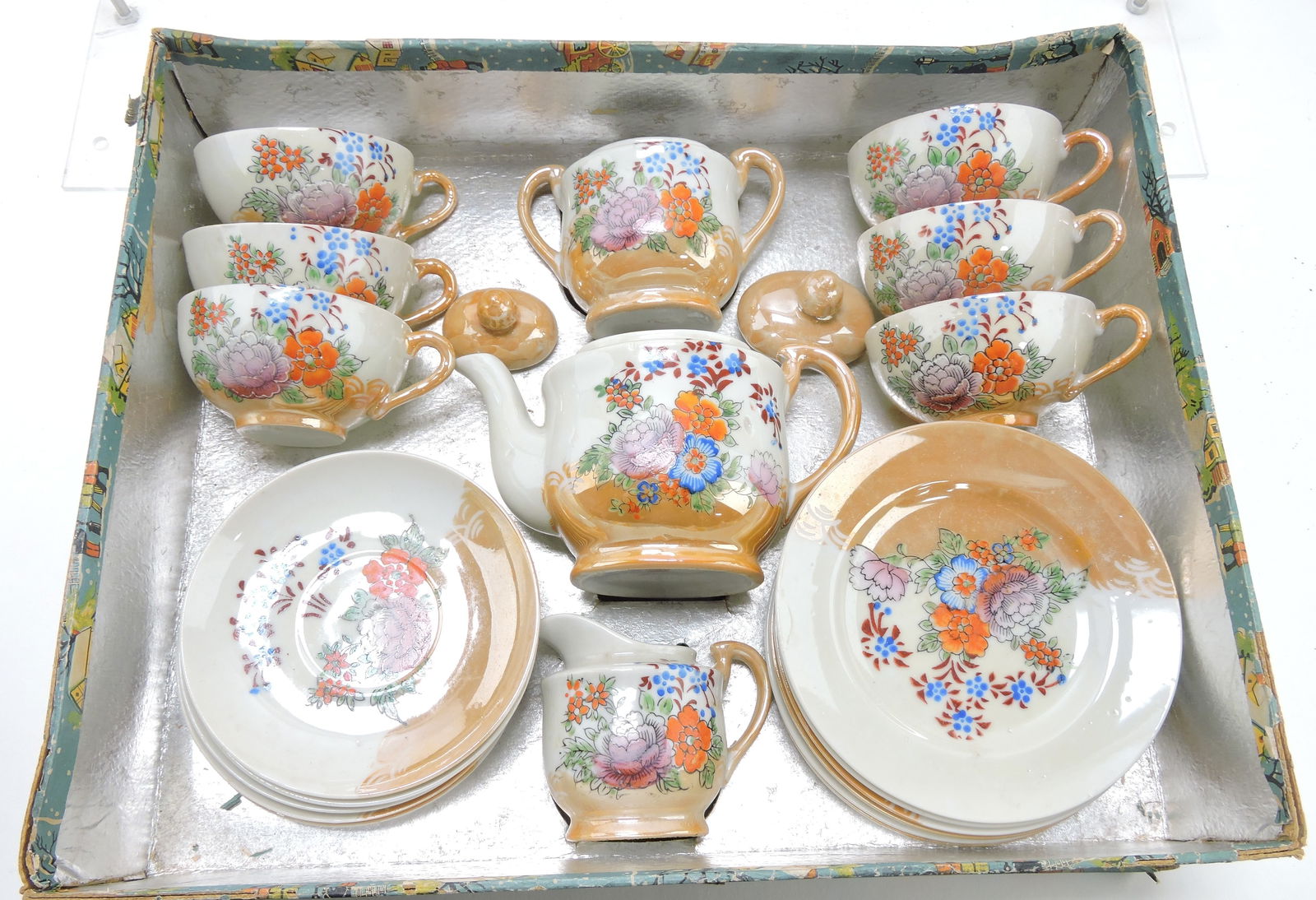 Japanese luster child's tea set in (1 of 1)