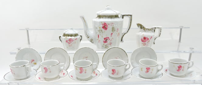 Porcelain child's tea set, missing