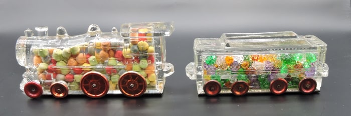 Train locomotive and tender
