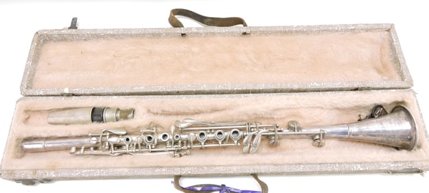 Grenadier nickel over brass flute,