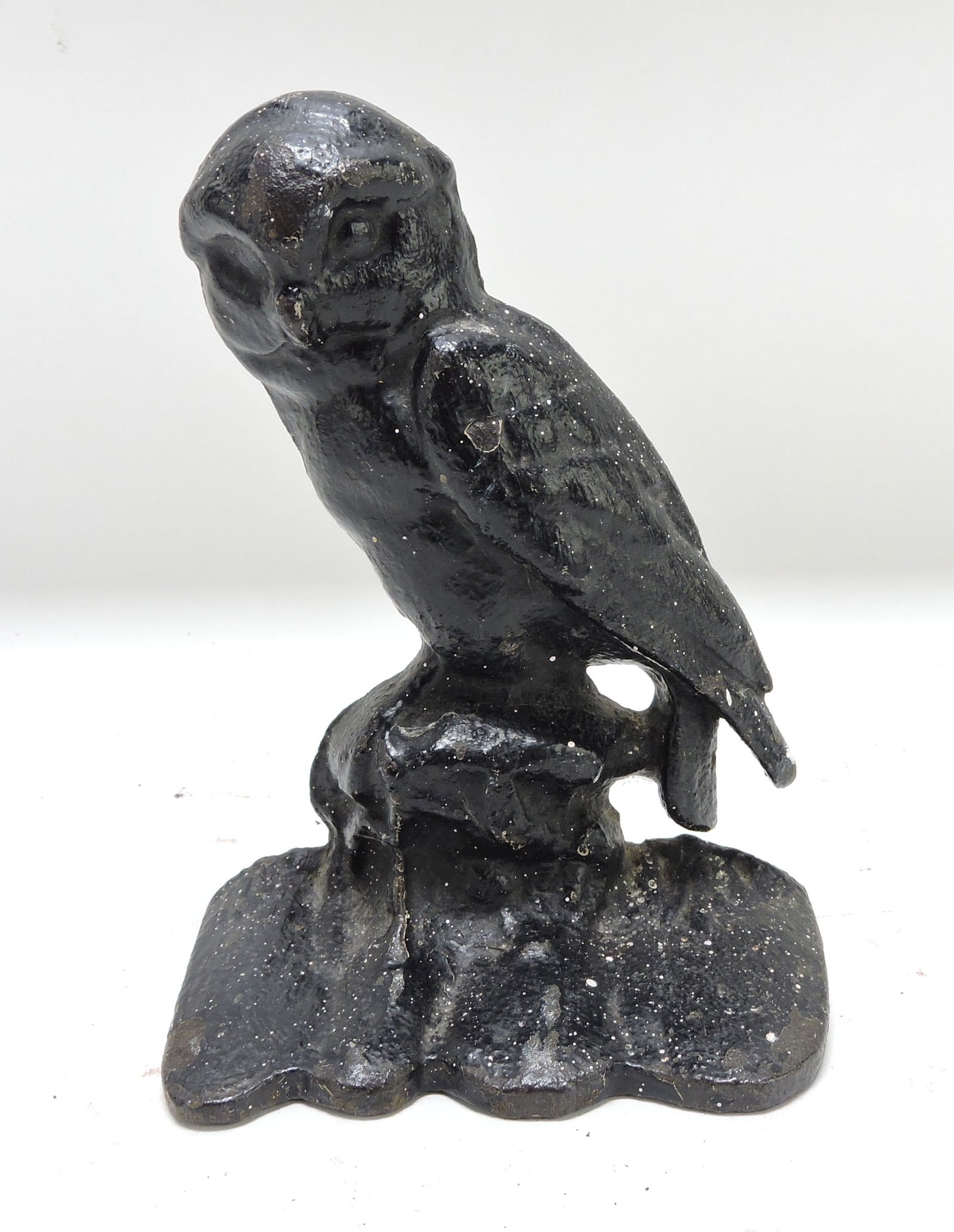 Cast iron owl doorstop, 6": .