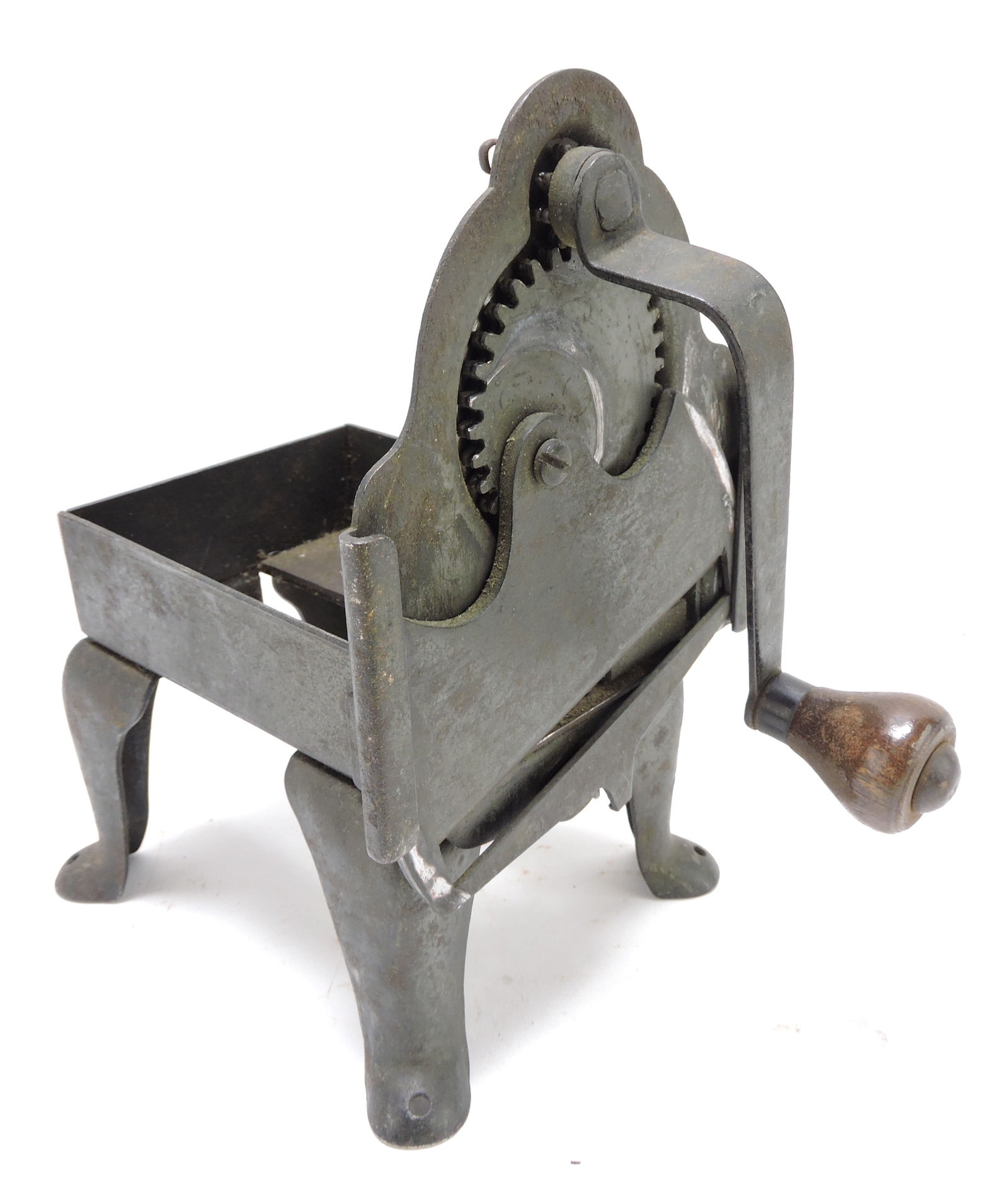 Meta antique tobacco grinder,: pat'd date 1910, 7 1/2"h, 8"l