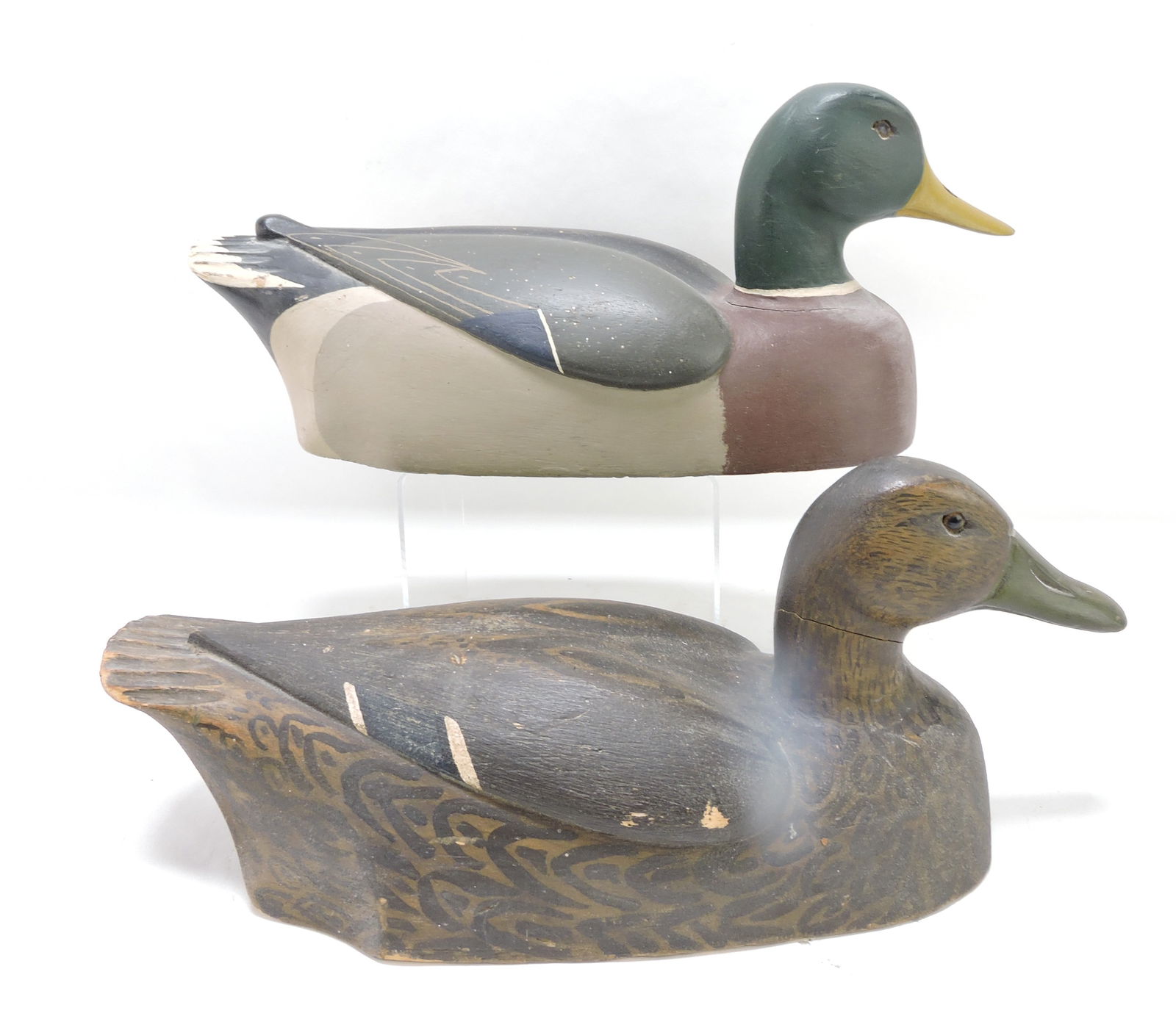 Lot of 2 Mallard duck decoys, (1 of 2)
