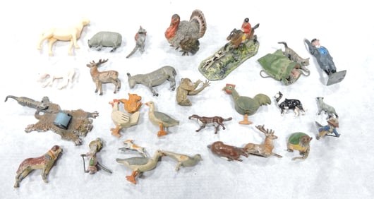 Lot of 28 metal and wood animals and