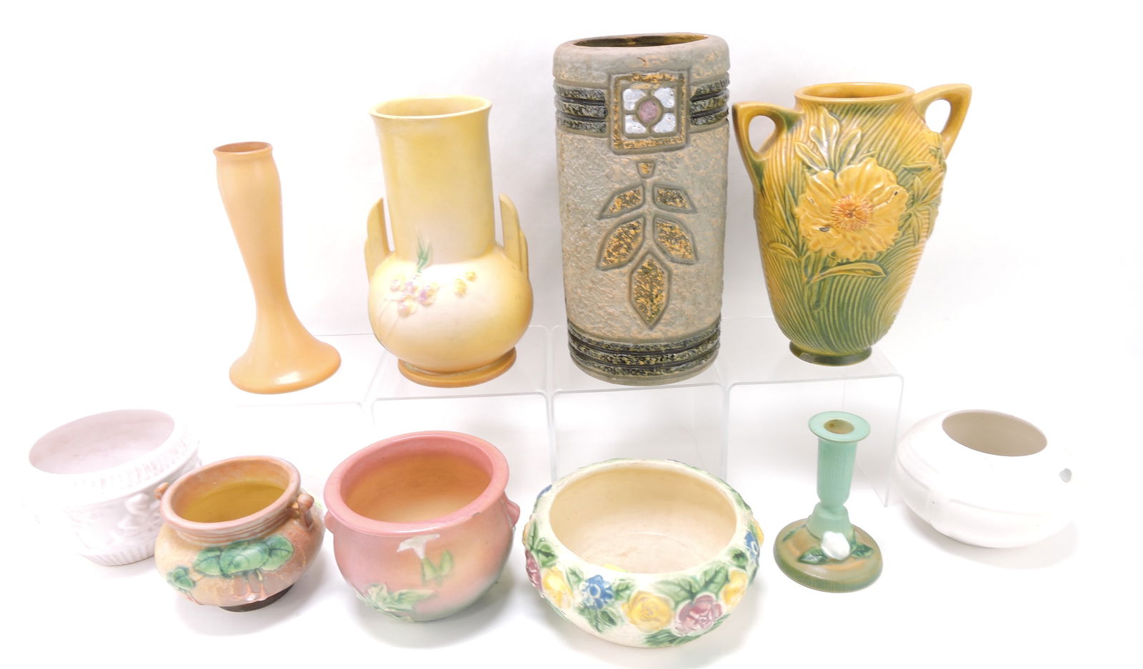 Roseville lot of 10 assorted pieces, (1 of 1)