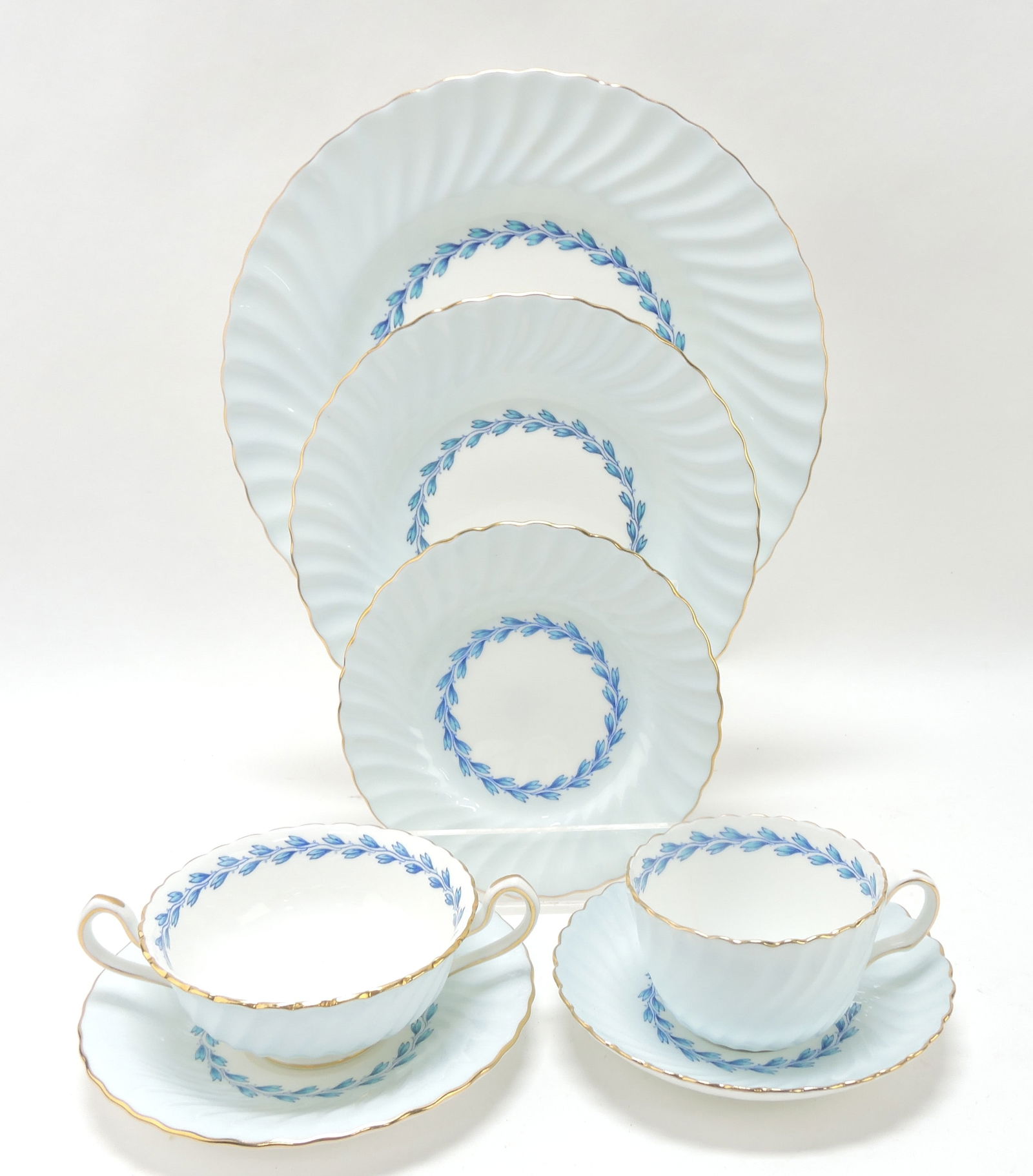 Minton blue Cheviot set of china, (1 of 4)
