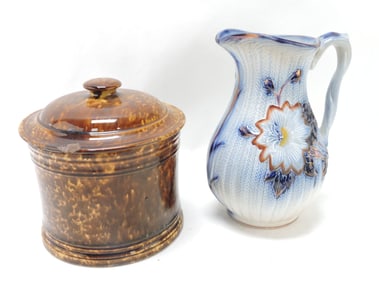 Bennington covered jar (rim chip to lid)