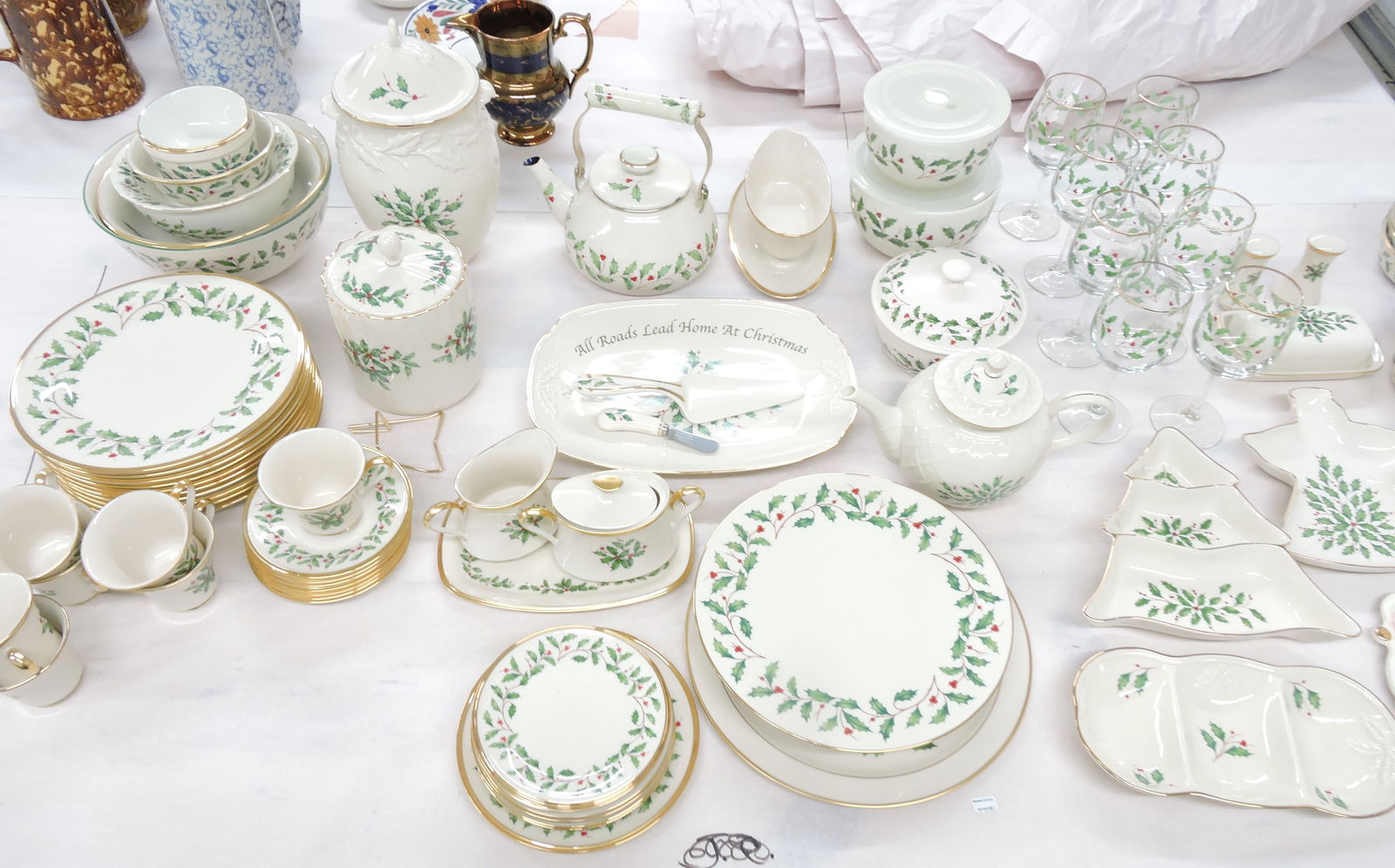 Lenox Holiday large lot of 79 pieces: (1 of 7)