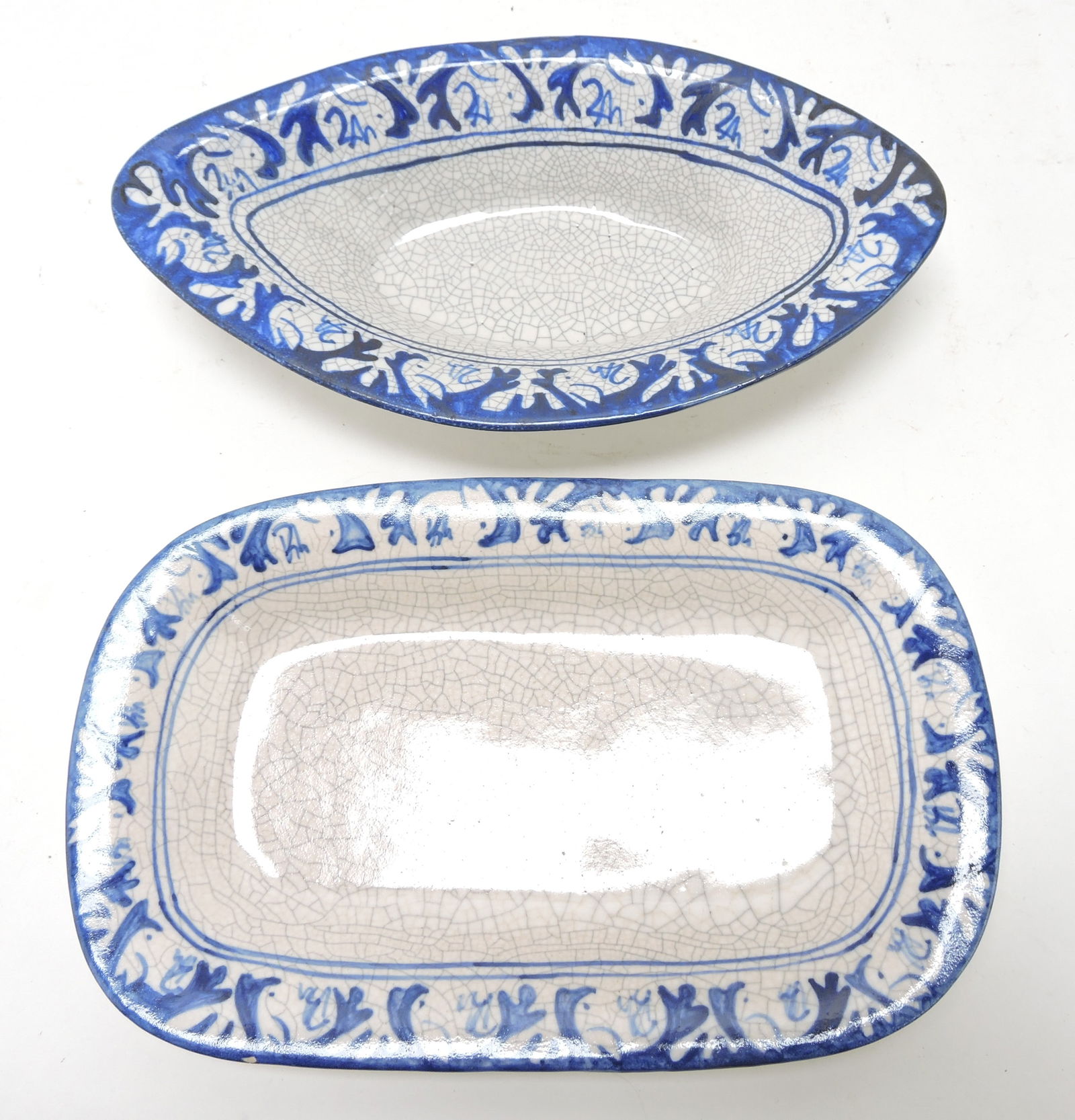 Dedham Pottery rabbit lot of 2 trays, (1 of 2)