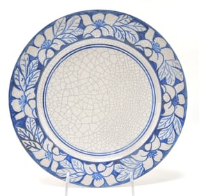 Dedham Pottery 10" plate, azalea
