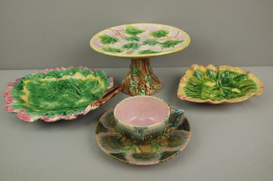 ETRUSCAN majolica lot of 4 pieces - maple leaves cak: ETRUSCAN majolica lot of 4 pieces - maple leaves cake stand, oak leaf tray, begonia leaf and shell & seaweed cup/saucer, various condition