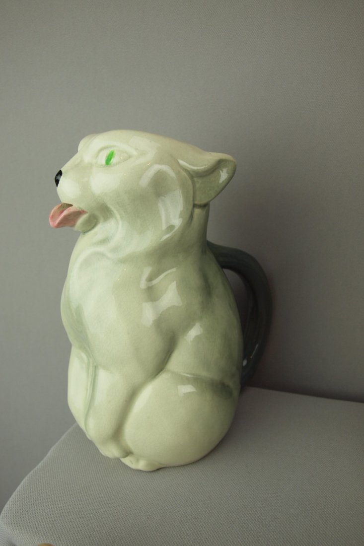 SARREGUEMINES majolica figural cat pitcher, #3675, 8: SARREGUEMINES majolica figural cat pitcher, #3675, 8 1/2"