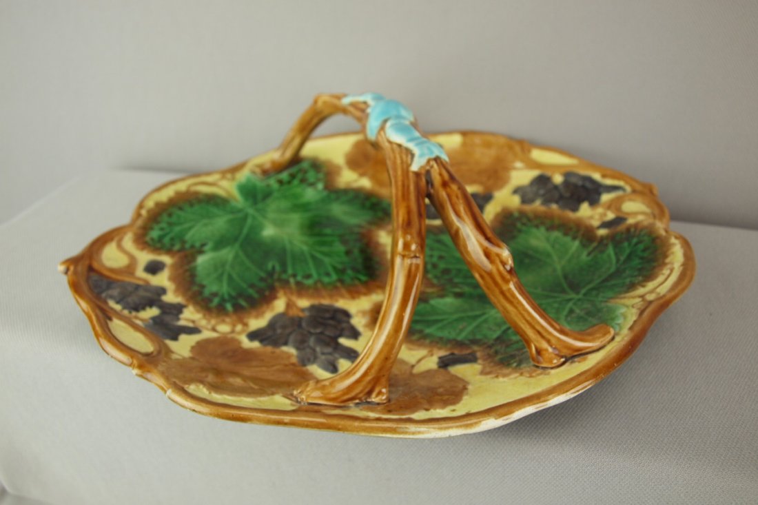 Majolica grape and vine basket with vine handle, 11 : Majolica grape and vine basket with vine handle, 11 1/2"