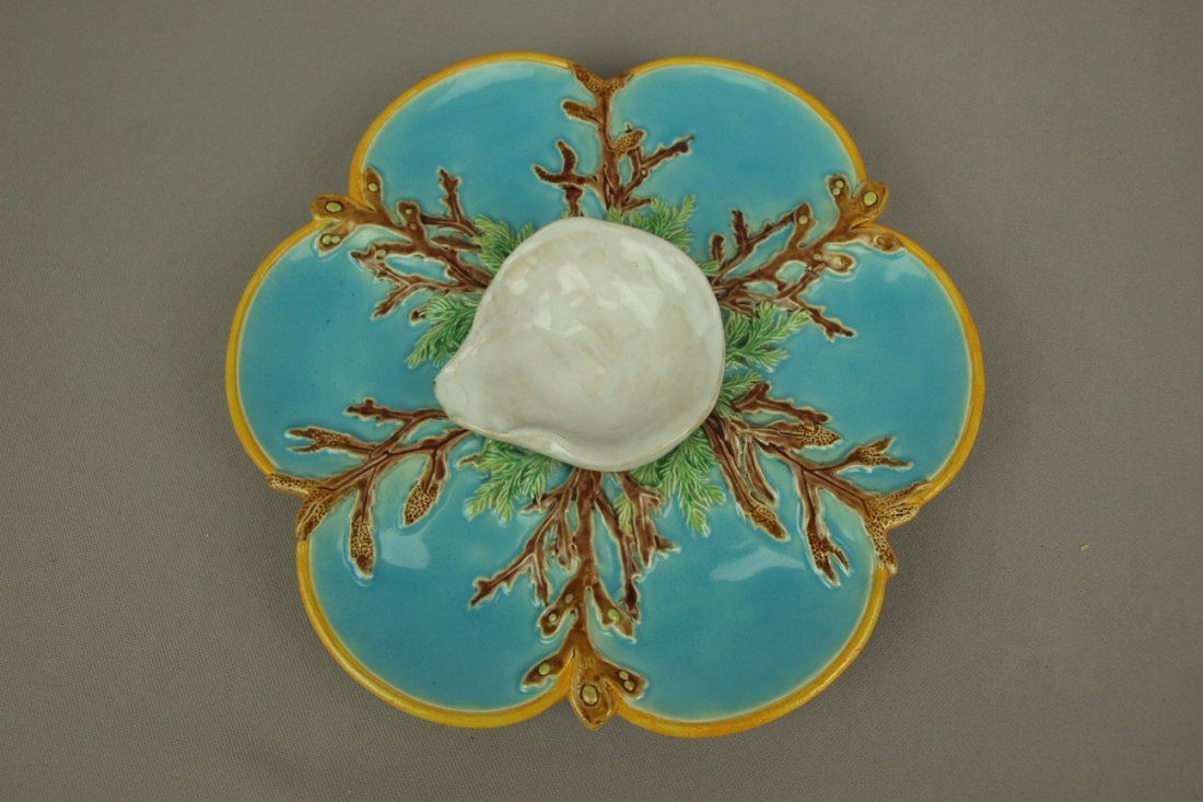 GEORGE JONES majolica turquoise 6 well oyster plate : GEORGE JONES majolica turquoise 6 well oyster plate with raised center shell, 10"