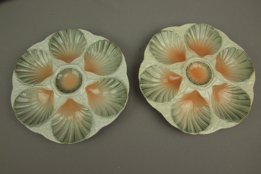 SARREGUEMINES pair of 6 well oyster plates, 9 1/4" : SARREGUEMINES pair of 6 well oyster plates, 9 1/4"