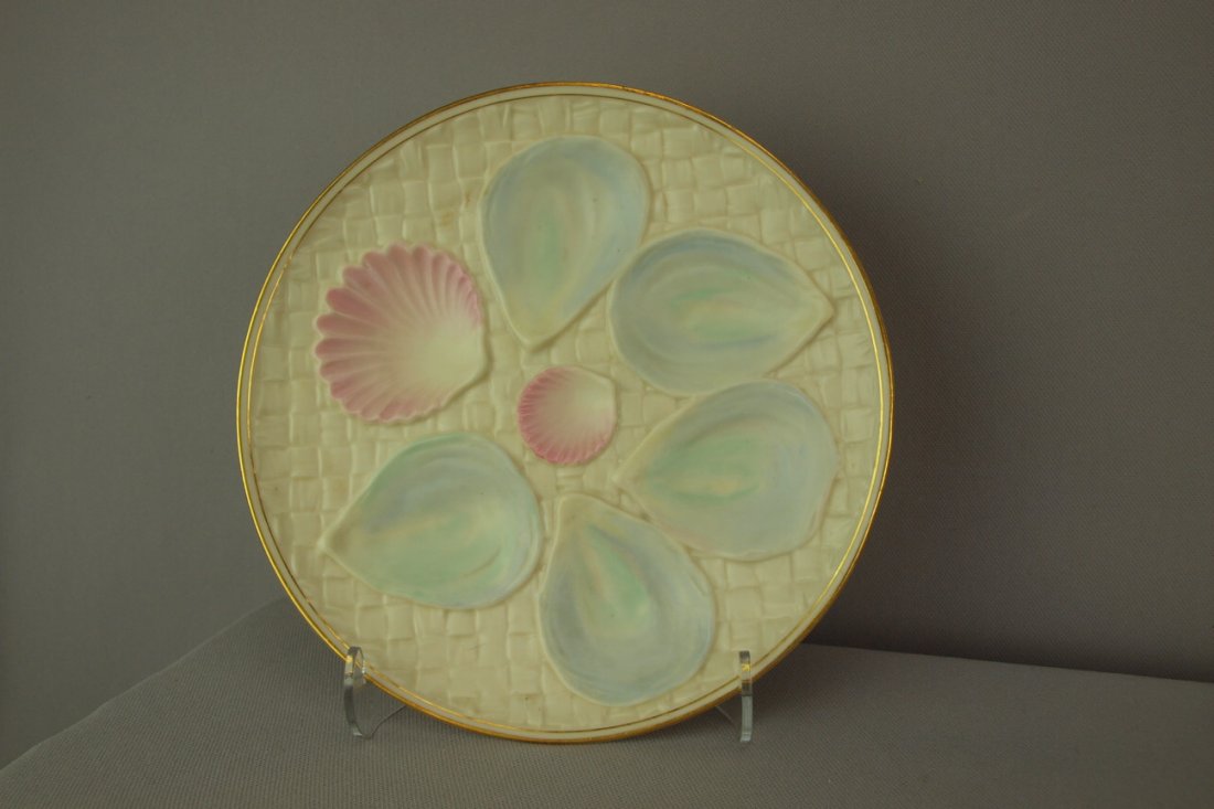 Royal Worcester 5 well basketweave oyster plate, 8 : Royal Worcester 5 well basketweave oyster plate, 8 1/2"