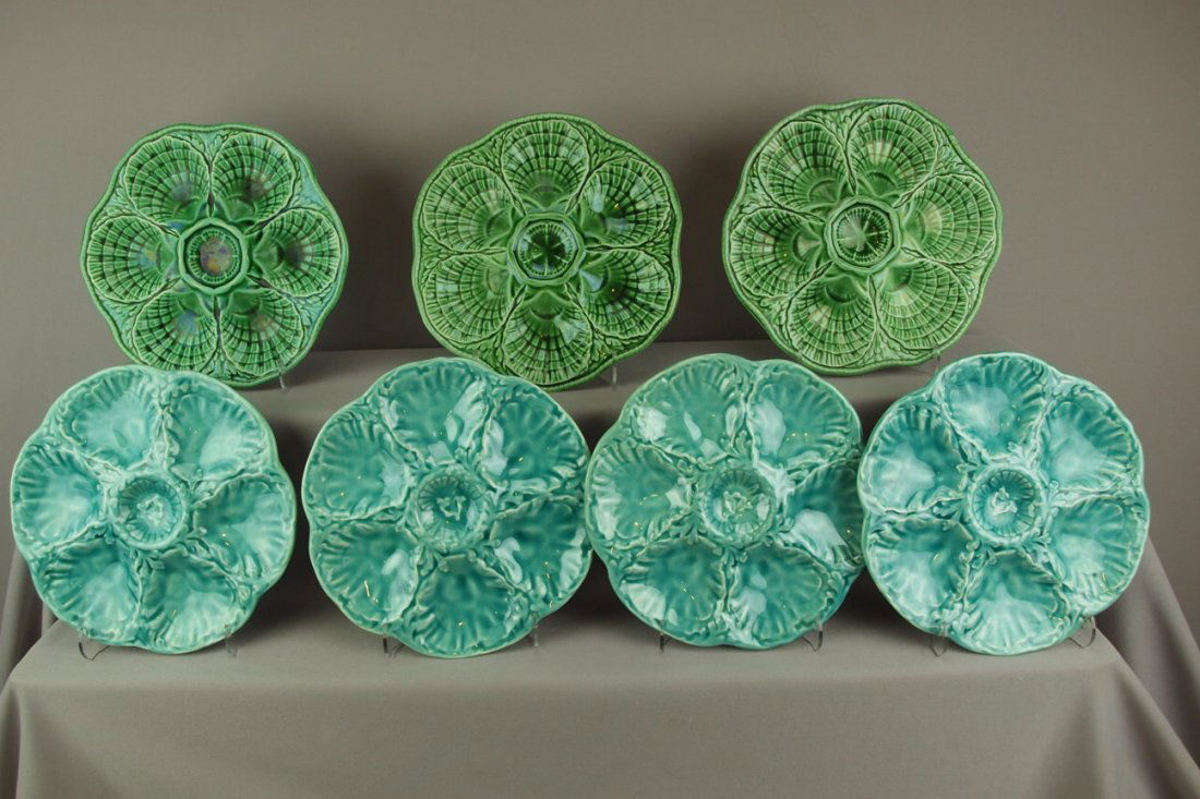 Majolica lot of 7 dark green oyster plates, 4-Gien F: Majolica lot of 7 dark green oyster plates, 4-Gien French and 3-Sarreguemines