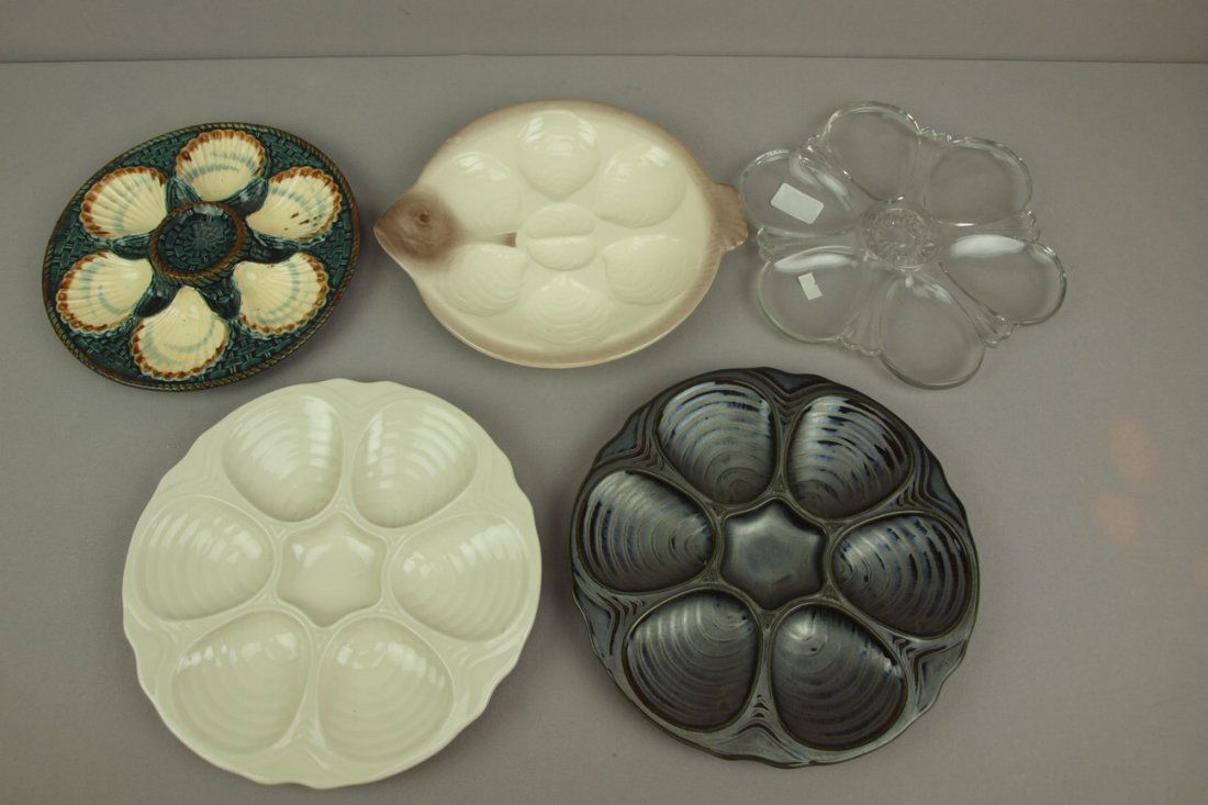 Lot of 5 oyster plates - 2 Hall china, 1 glass, Long: Lot of 5 oyster plates - 2 Hall china, 1 glass, Longchamp majolica and German majolica fish shape