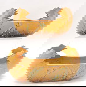 Roseville WInecraft brown pair of