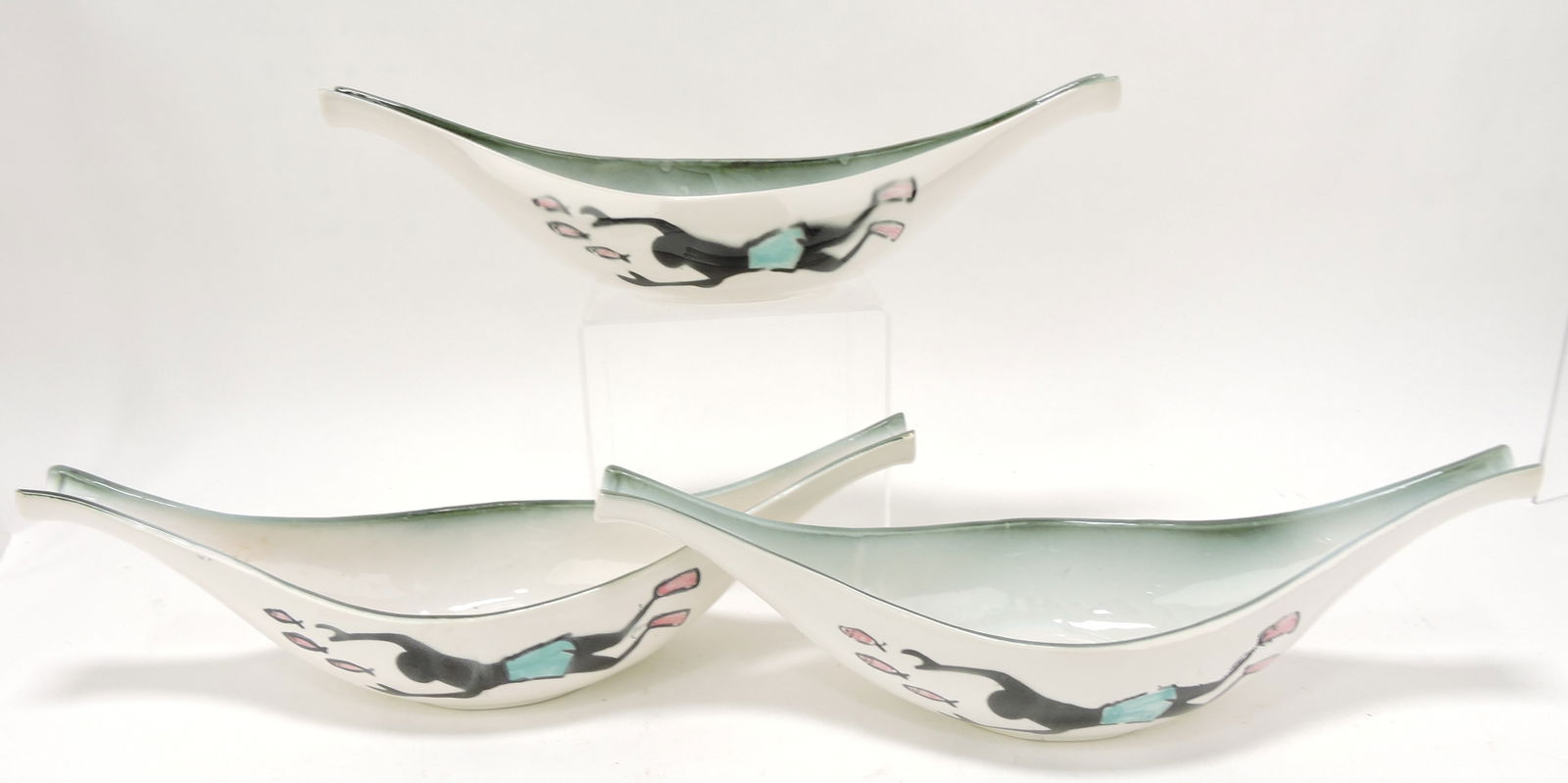 MCM Hull Pottery Tropicana lot of (1 of 1)