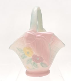Hull Pottery Open Rose basket,