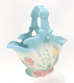 Hull Pottery blue Bowknot large basket,