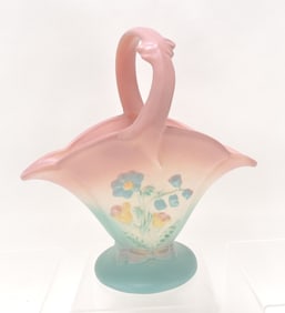 Hull Pottery pink Bowknot basket,