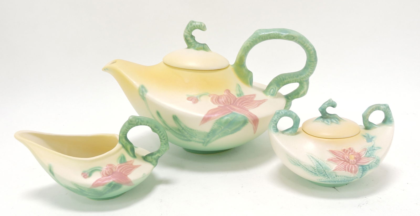 Hull Pottery Woodland teapot, cream,: and sugar