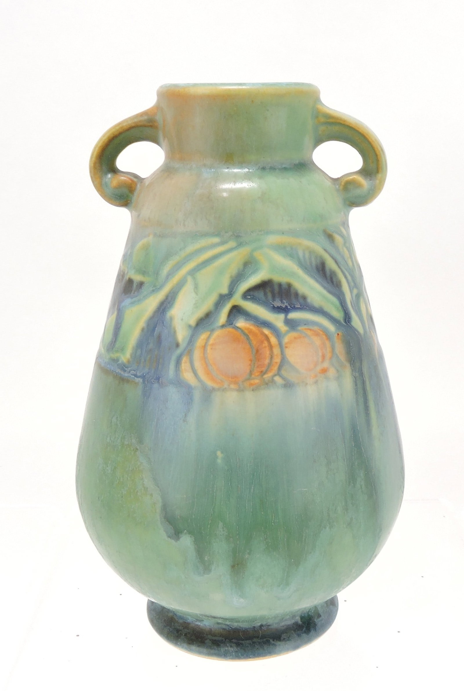 Roseville green Baneda vase,: 6", nick to one handle