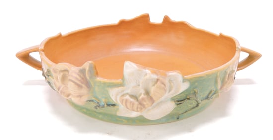 Roseville brown Magnolia console