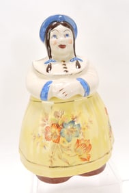 Shawnee Pottery 'Cooky' (Dutch girl)